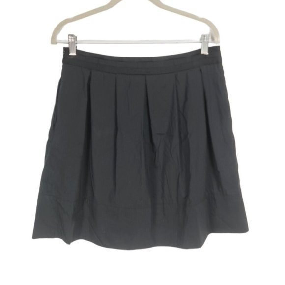 BCBGMAXZRIA Black Plated Mini Flare Skirt Mid Rise Women Size 6 Side Zip  251P - Picture 2 of 5